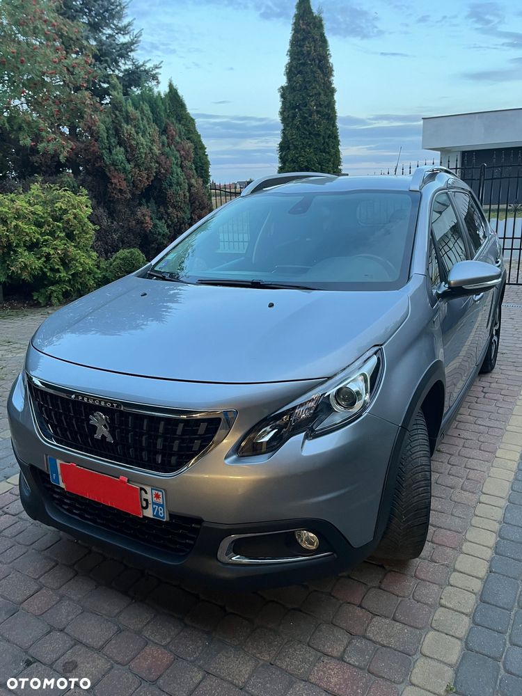 Peugeot 2008 - 12