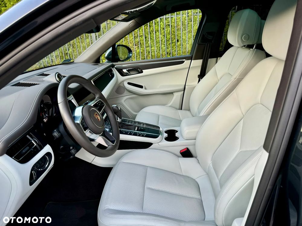 Porsche Macan Standard - 16