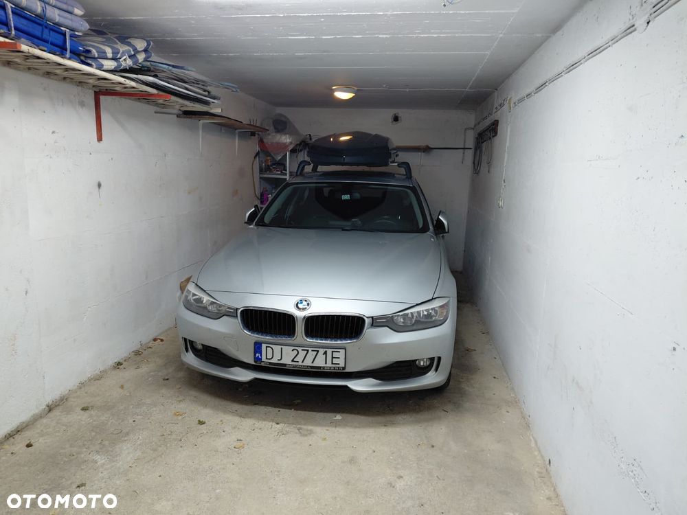 BMW Seria 3 ver-318d - 37