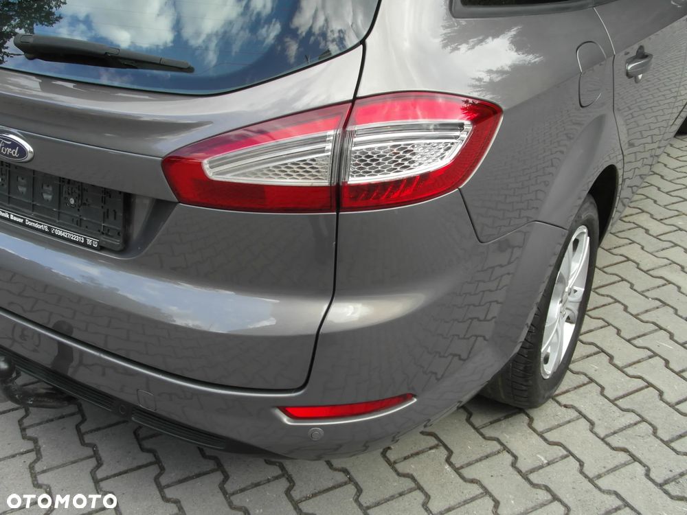 Ford Mondeo 2.0 Trend - 9