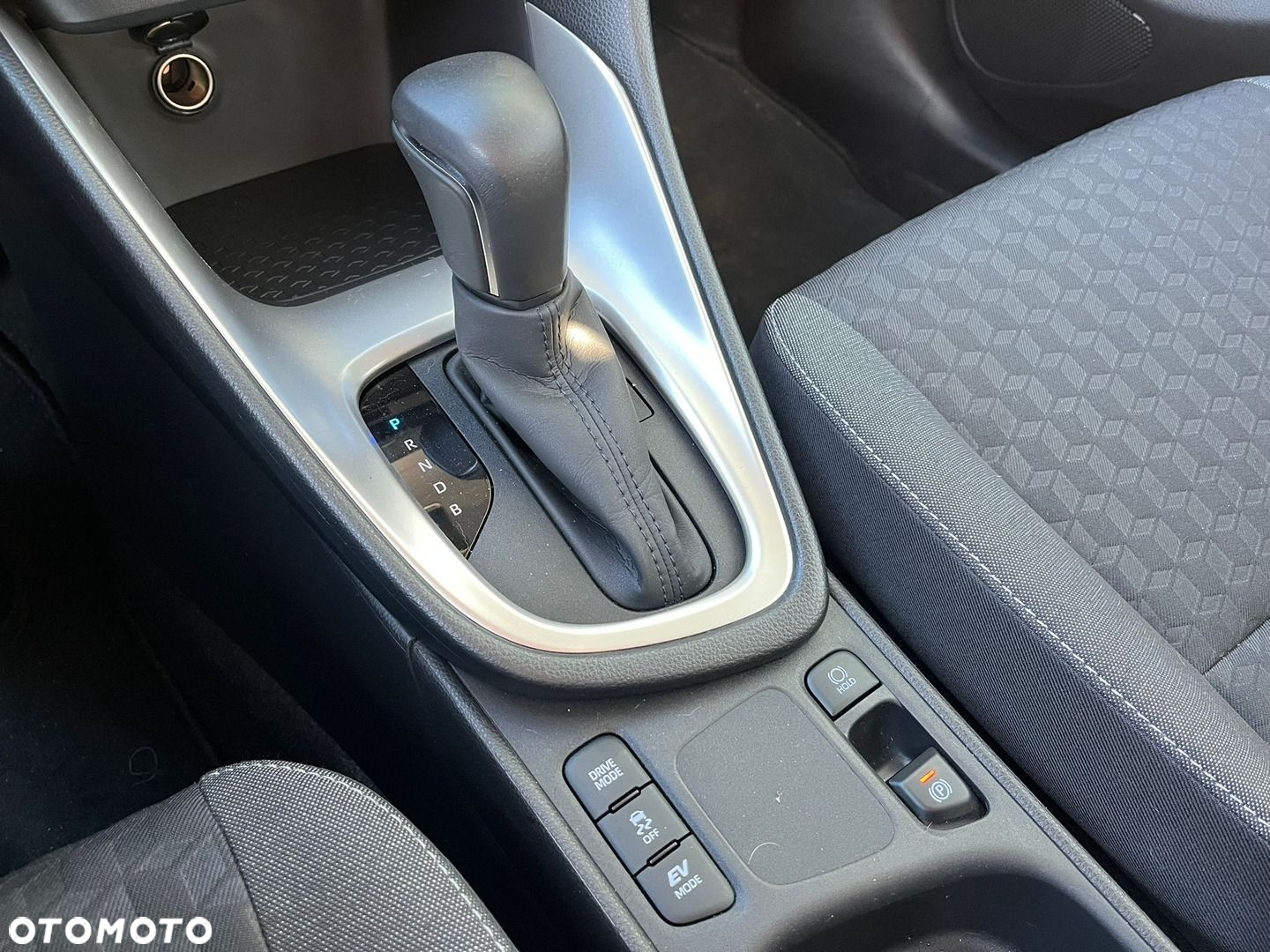 Toyota Yaris - 20
