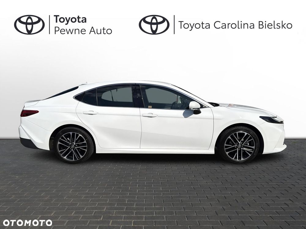 Toyota Camry - 20