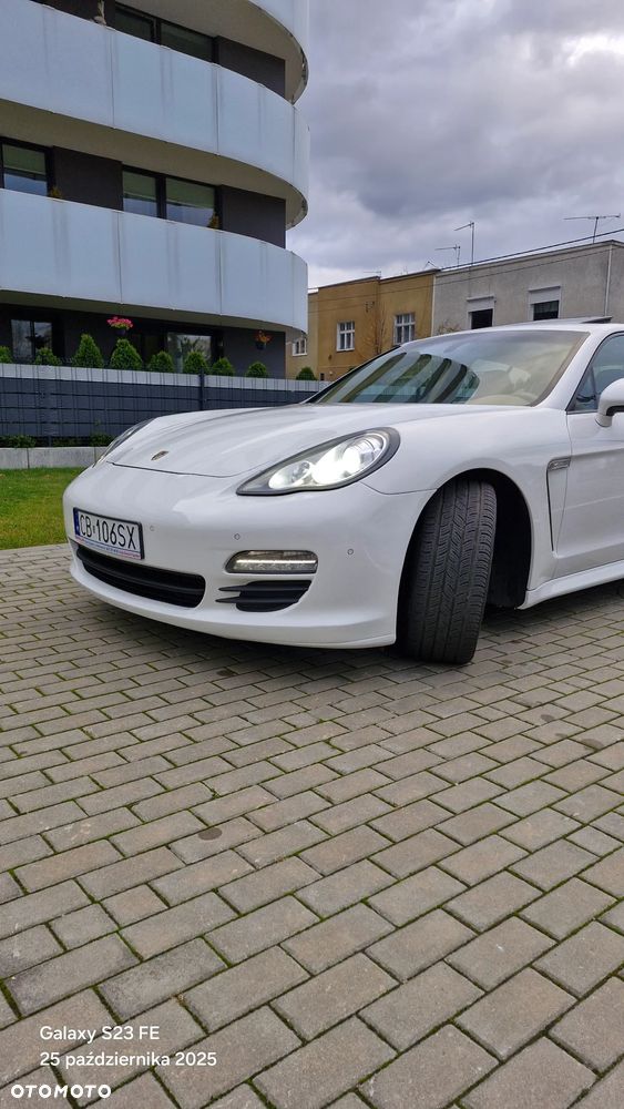 Porsche Panamera 4 PDK - 6