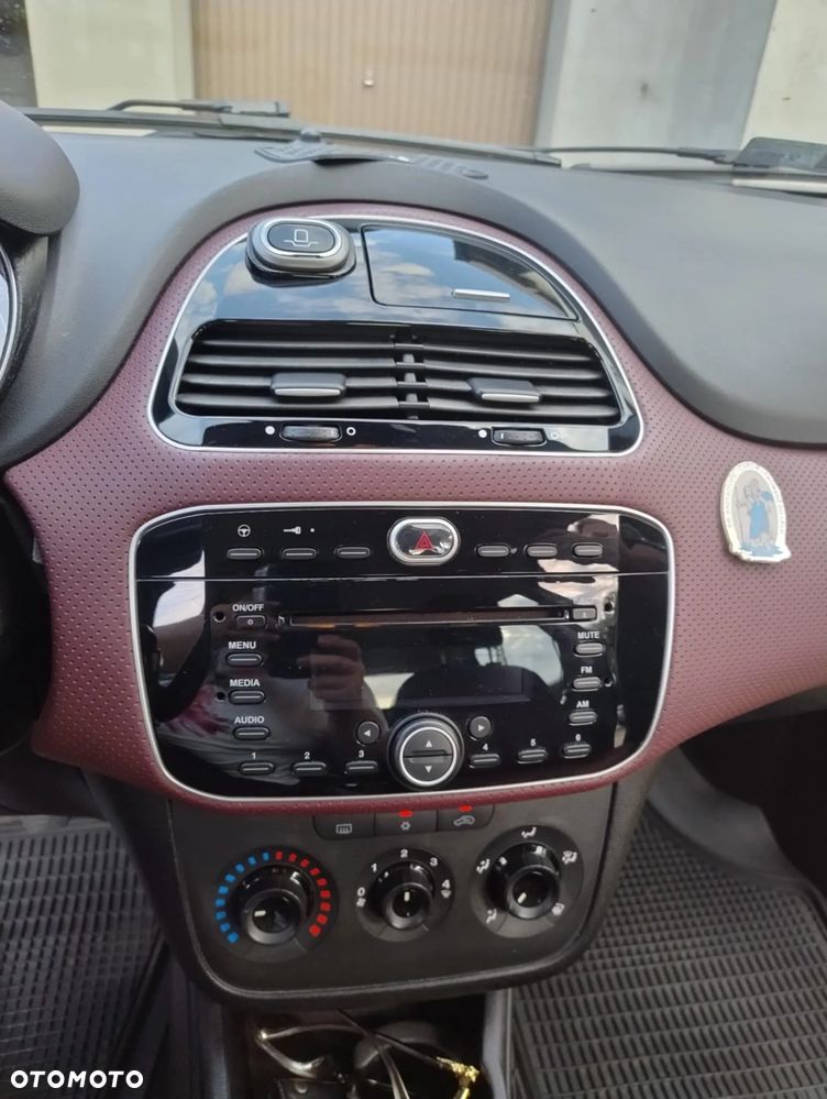 Fiat Punto Evo 1.4 8V Estiva Blue&Me - 14