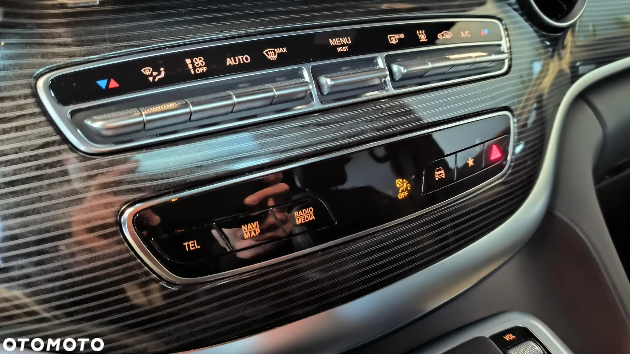 Mercedes-Benz Klasa V 300 d Avantgarde 9G-Tronic (d³ugi) - 17