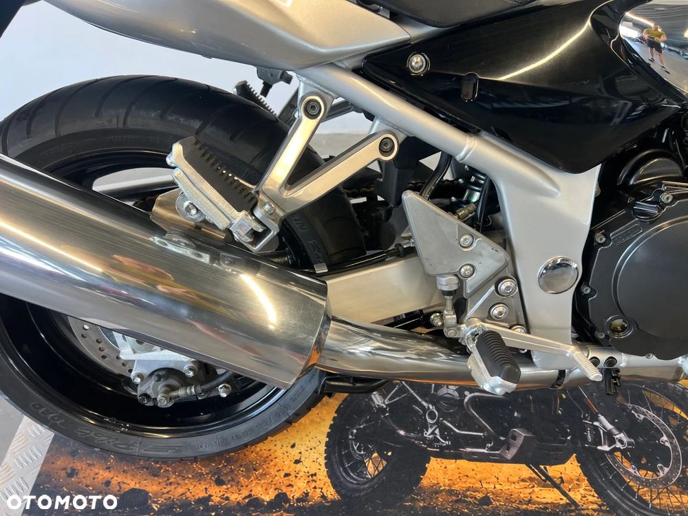 Suzuki Bandit - 30