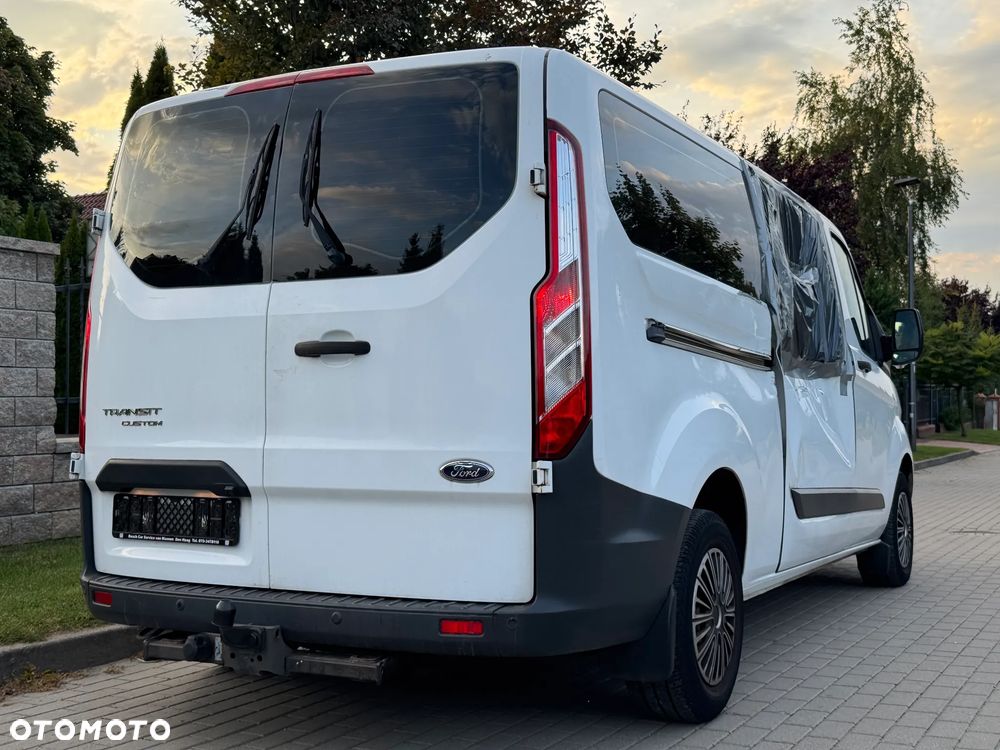 Ford TRANSIT CUSTOM - 8