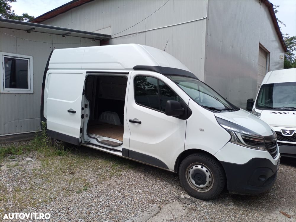 Renault Trafic - 4