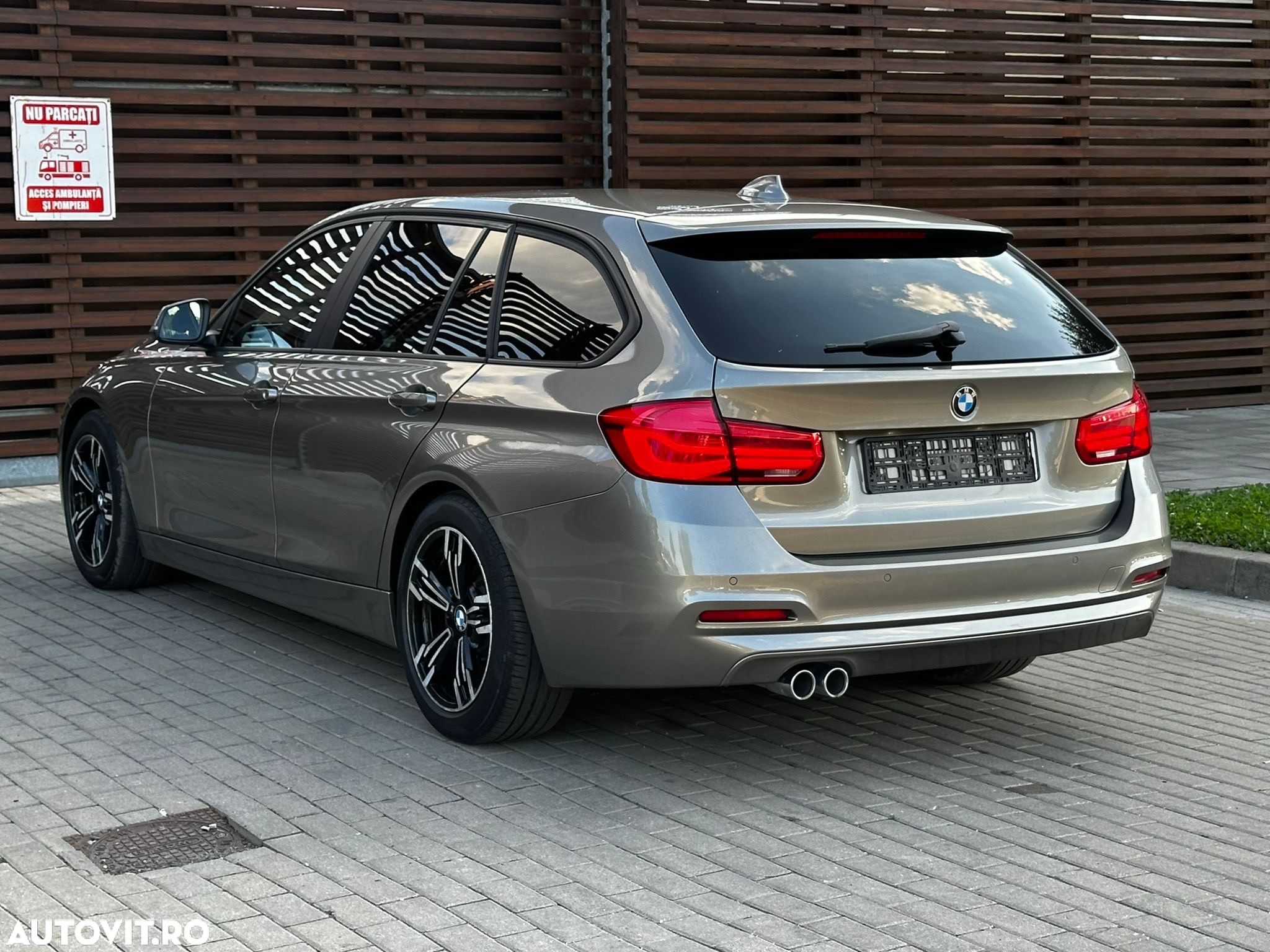BMW Seria 3 320d Efficient Dynamic Edition Aut. - 3