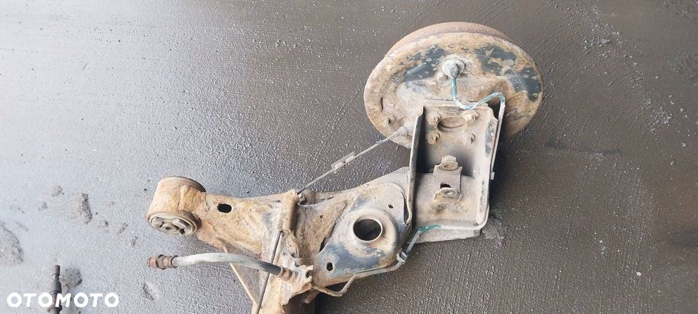BELKA OŚ ZAWIESZENIA TYŁ BĘBNY BEZ ABS OPEL CORSA C - 3