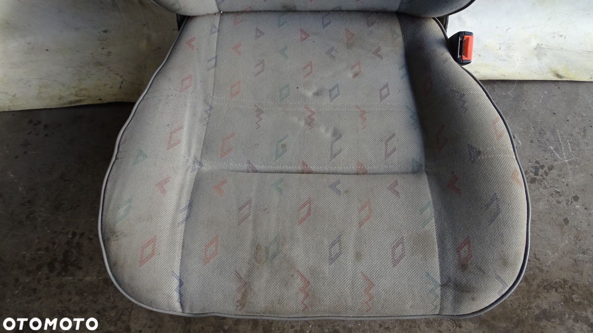 FOTEL PASAŻERA VOLKSWAGEN T4 2.4 - 3