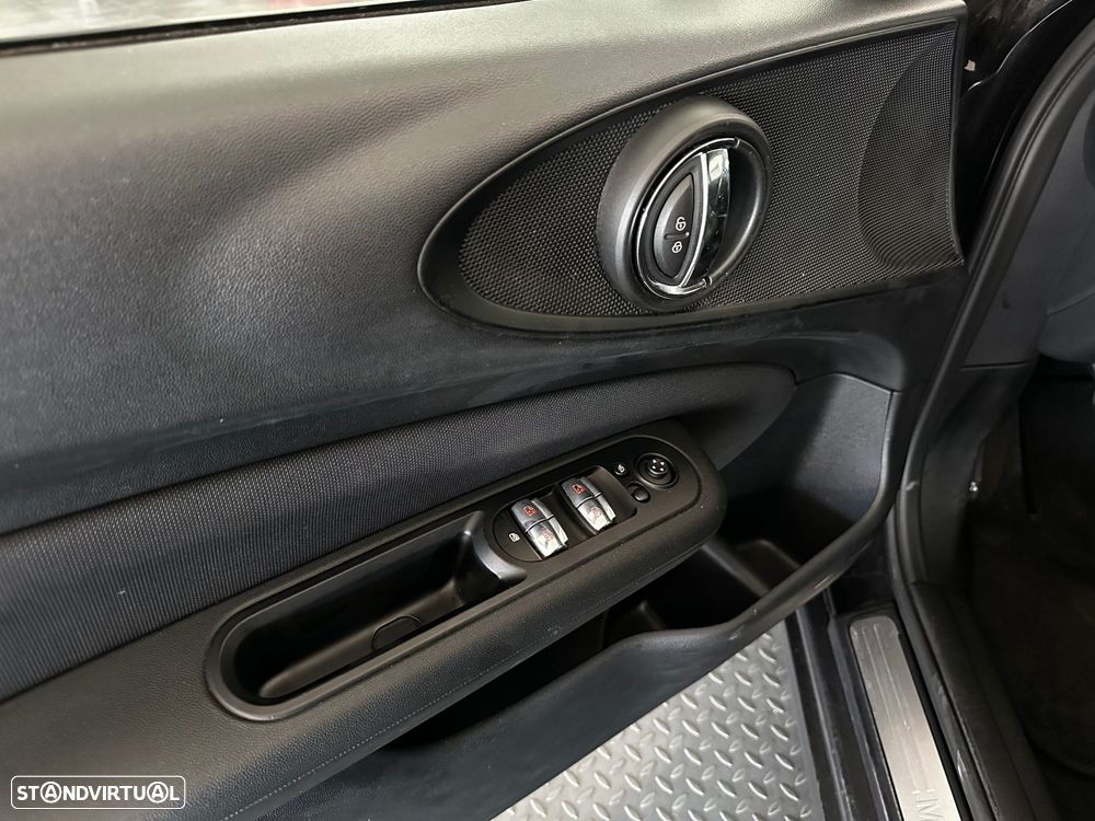 MINI Clubman One - 14