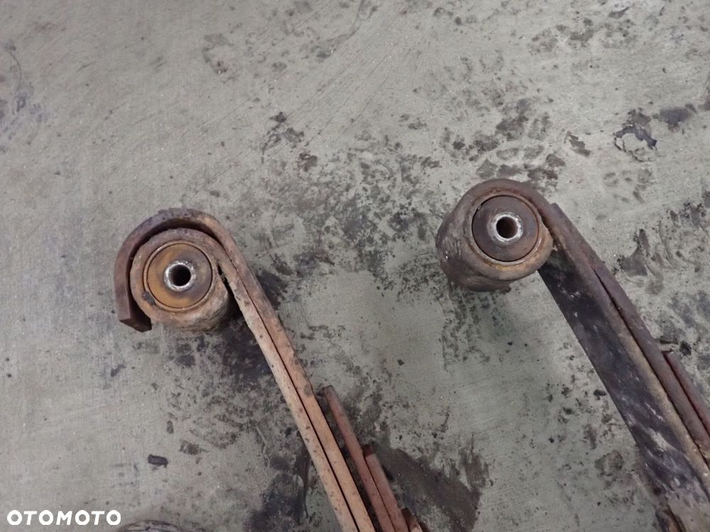 RESORY PIÓROWE TYŁ DAEWOO LUBLIN III 7PIÓR - 3