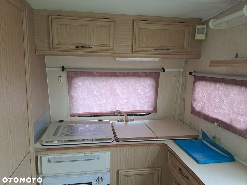 Fleetwood GARLAND 148-2SB - 11