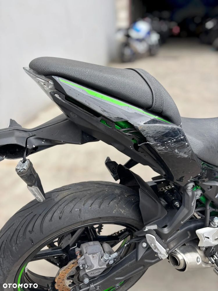 Kawasaki Z 650 - 8