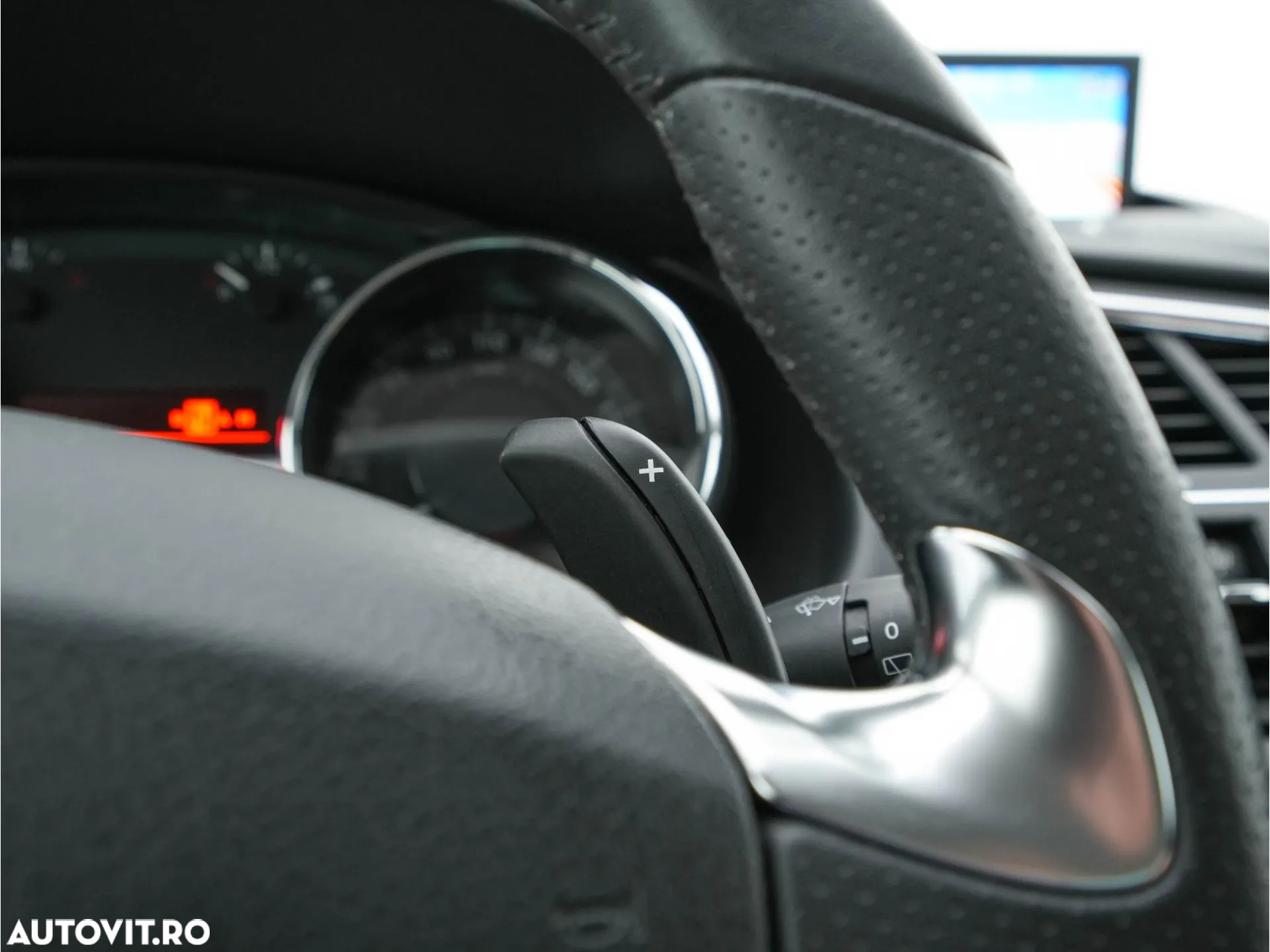 Peugeot 3008 HYbrid4 2.0 HDI FAP BMP - 26