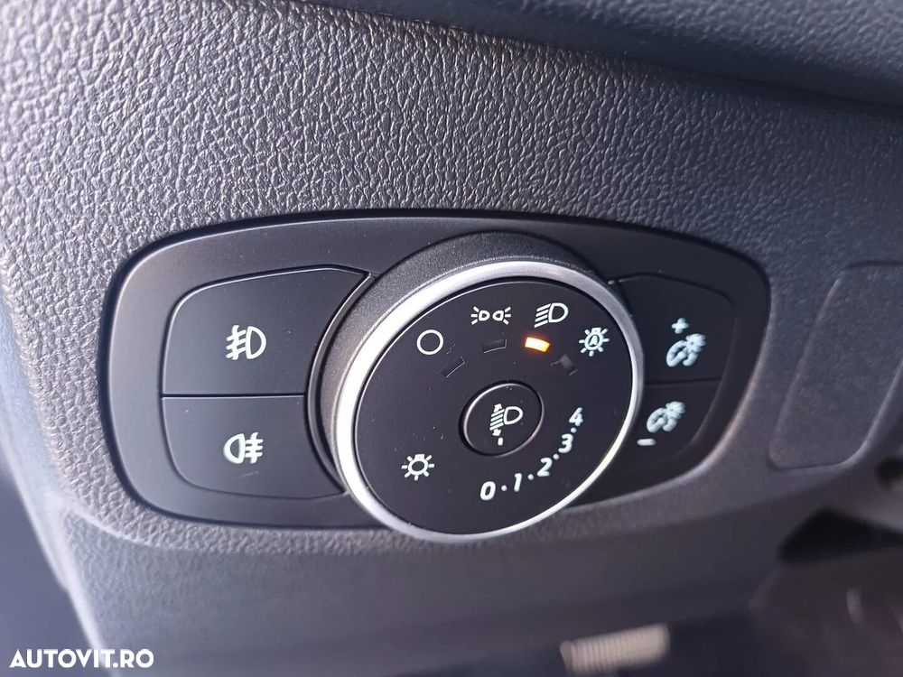 Ford Focus - 14