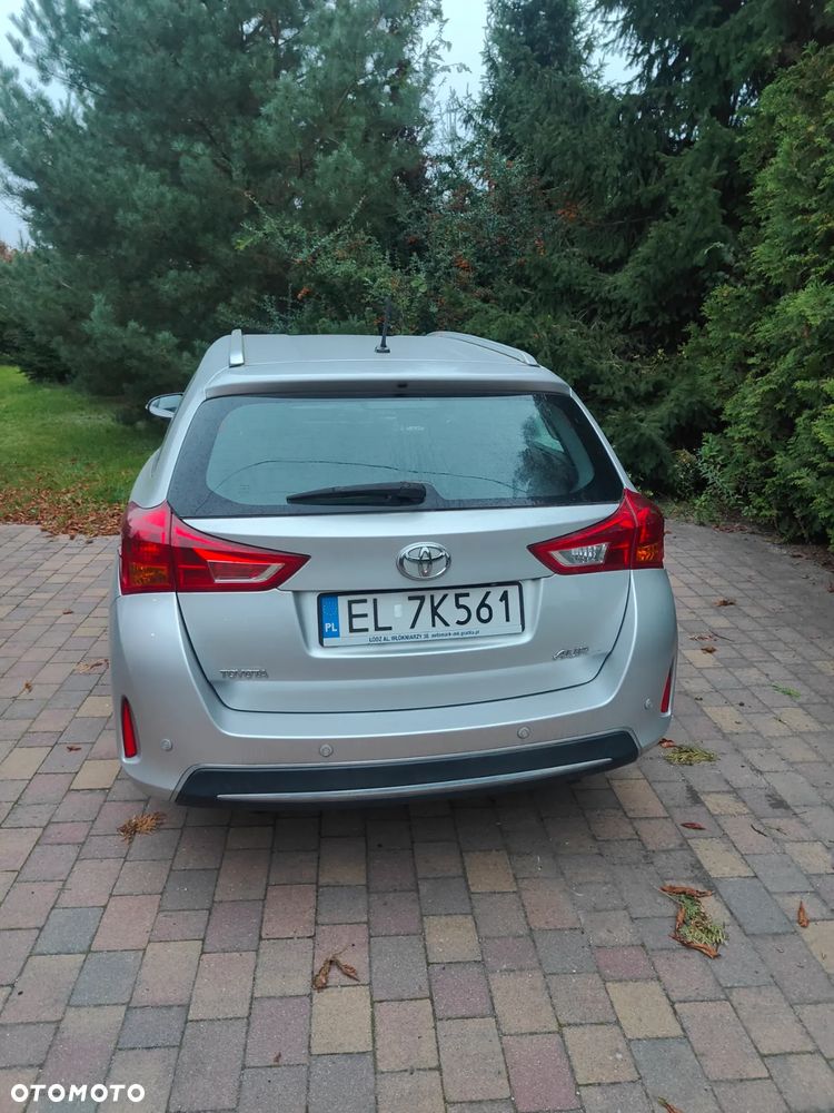 Toyota Auris - 3
