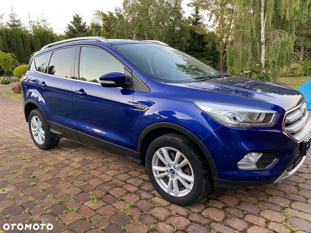Ford Kuga 1.5 TDCi 2x4 Business Edition - 4