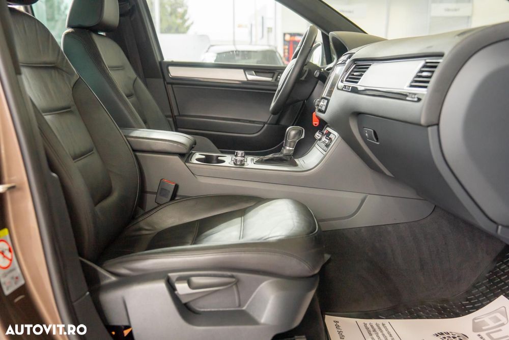 Volkswagen Touareg 3.0 V6 TDI Blue Motion DPF Automatik - 13