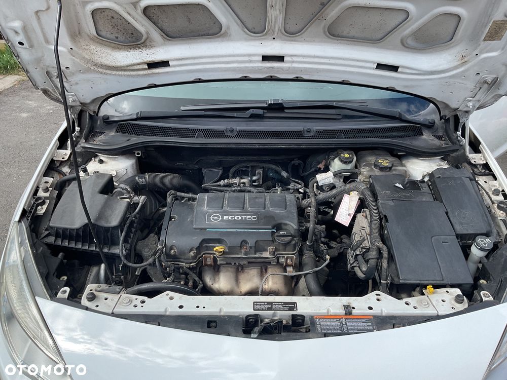 Opel Astra 1.6 - 11