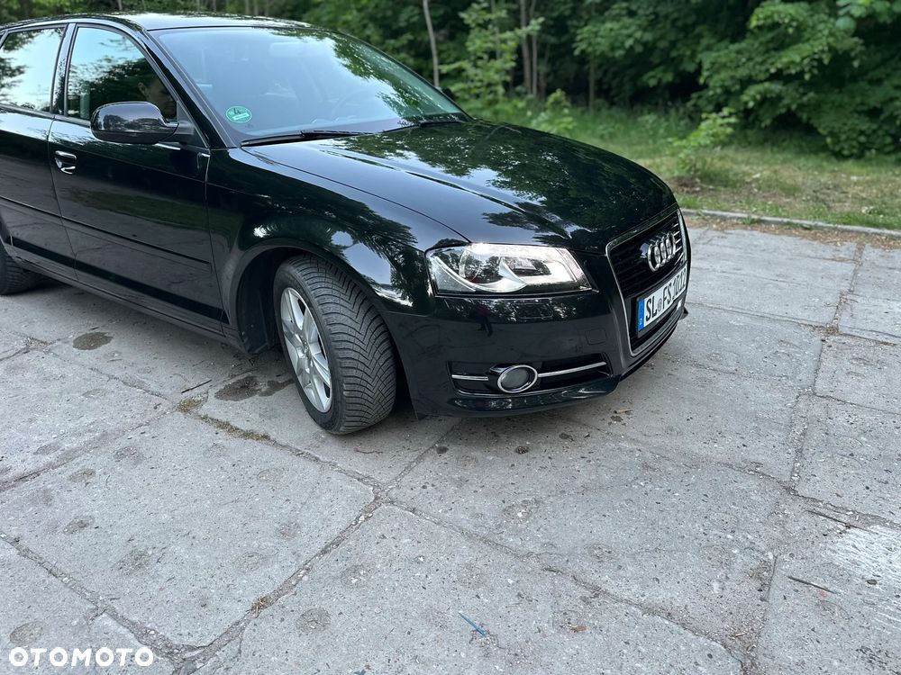 Audi A3 Sportback - 16