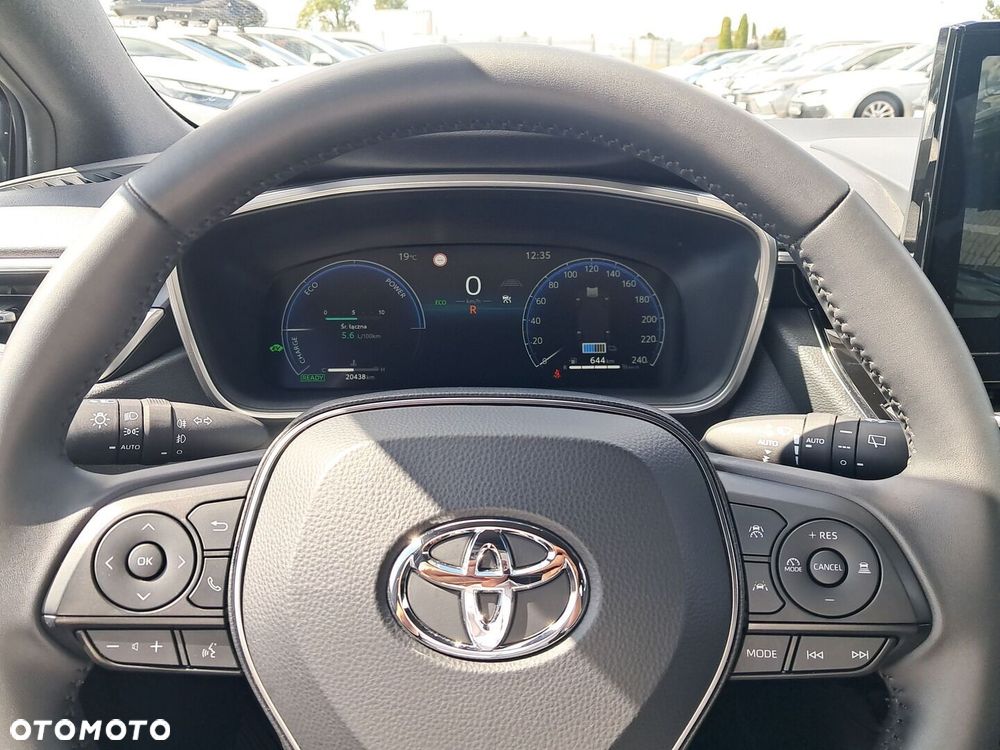 Toyota Corolla 1.8 Hybrid Style - 22