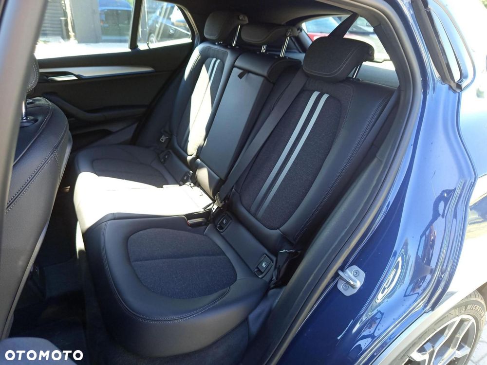 BMW X2 - 22