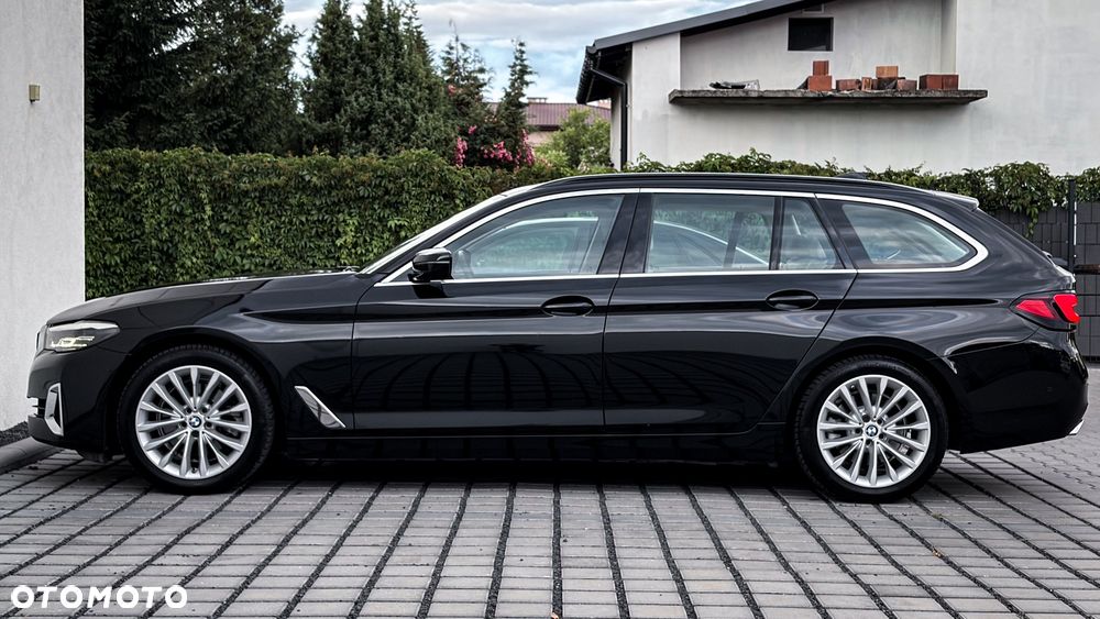 BMW Seria 5 520d xDrive Luxury Line - 16