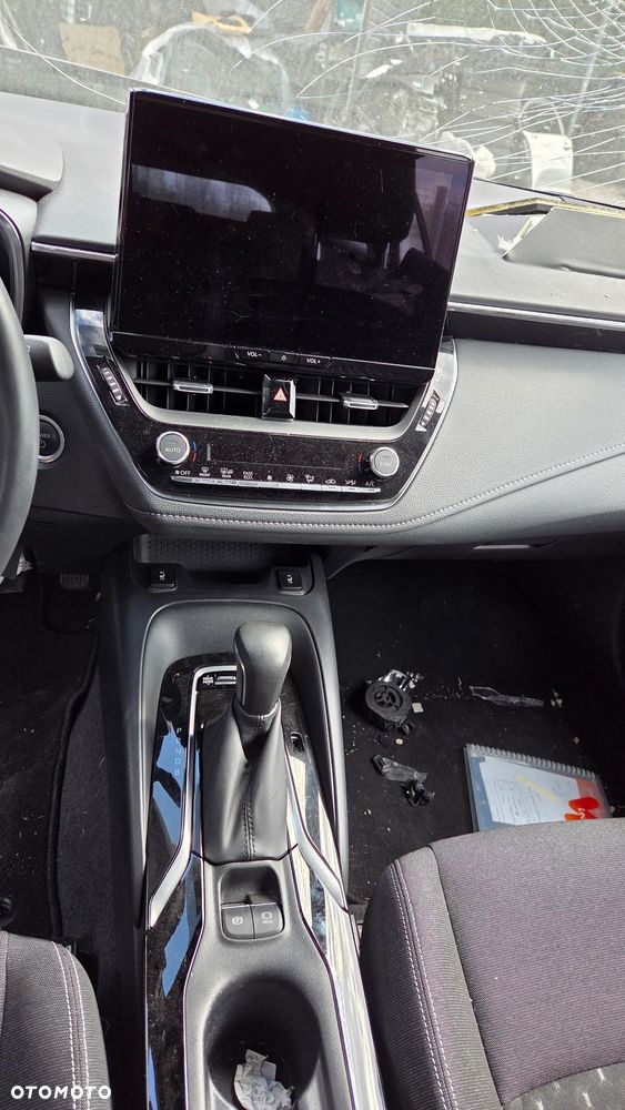 Toyota Corolla 1.8 Hybrid GPF Comfort - 11
