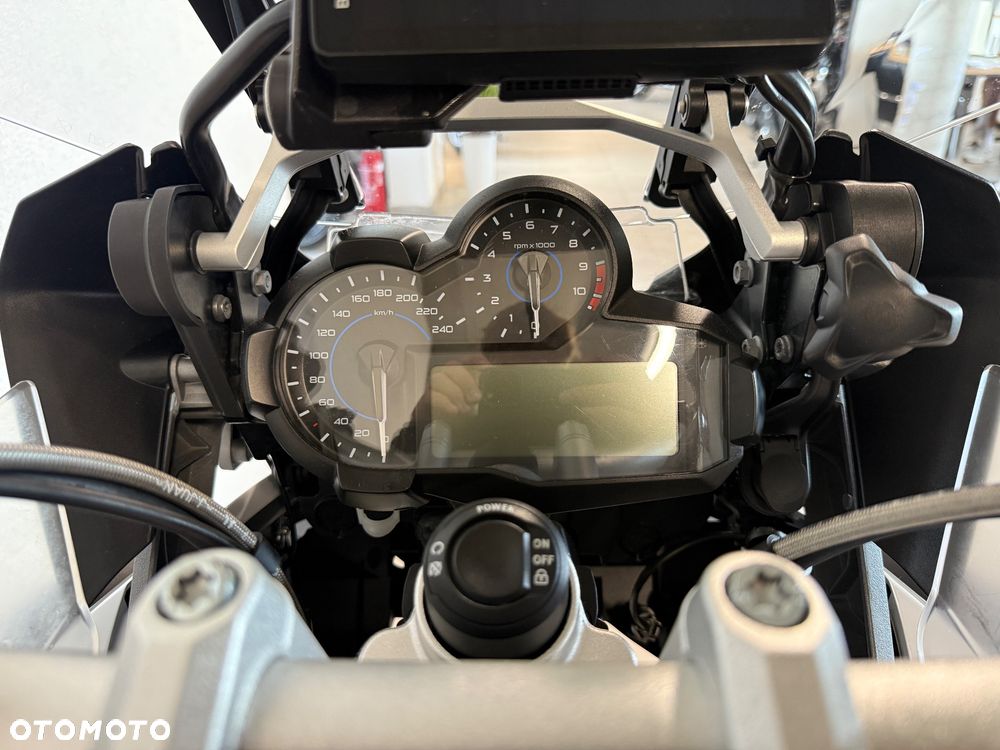 BMW Adventure - 9