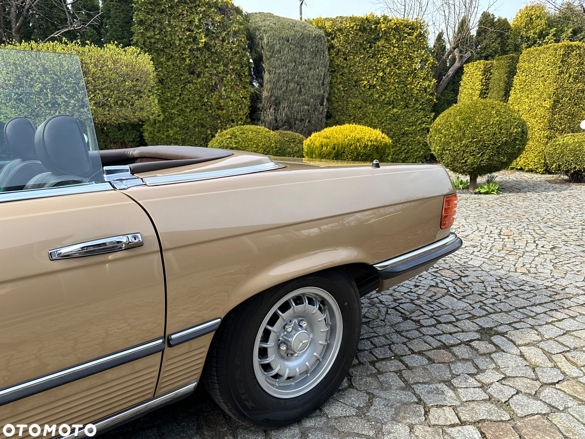 Mercedes-Benz SL - 8