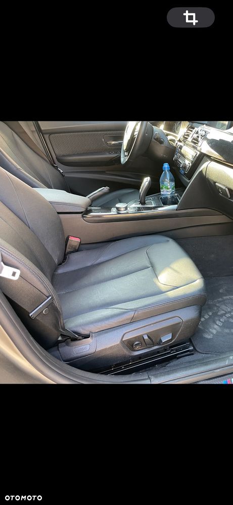 BMW Seria 3 318d M Sport - 10