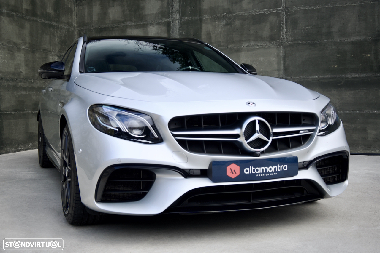 Mercedes-Benz E 63 AMG S 4-Matic+ - 11