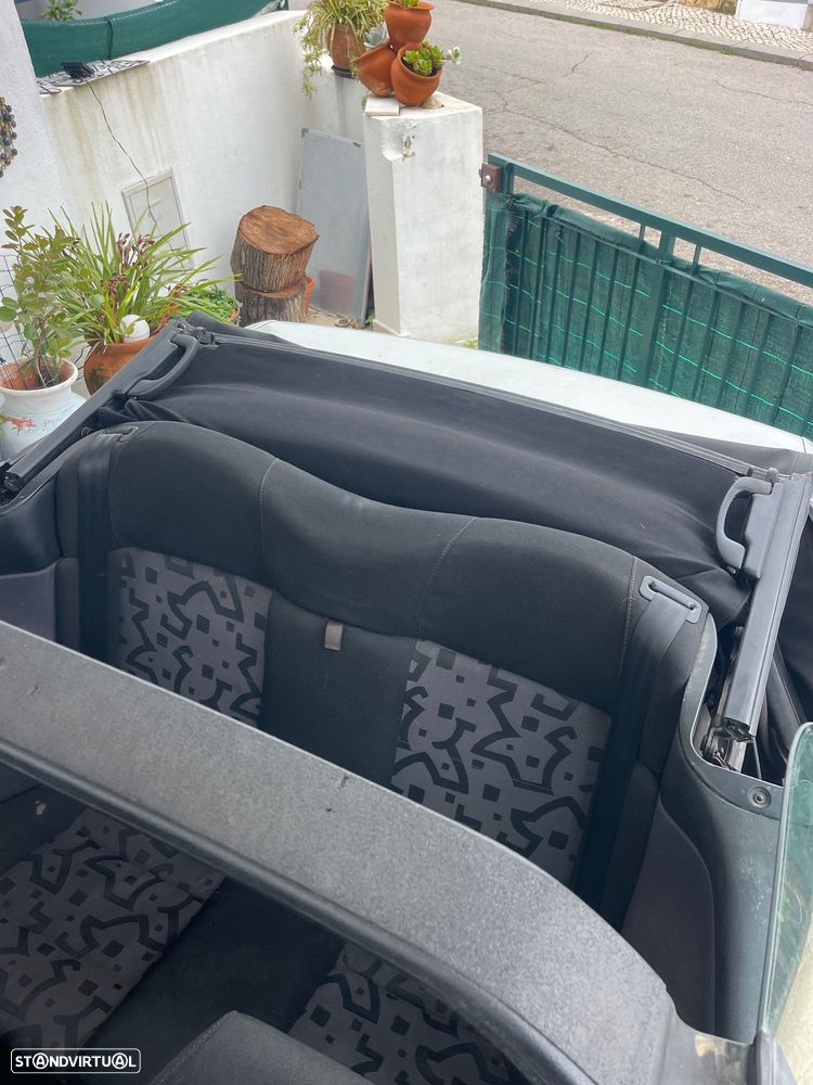 VW Golf Cabriolet 1.6 - 15