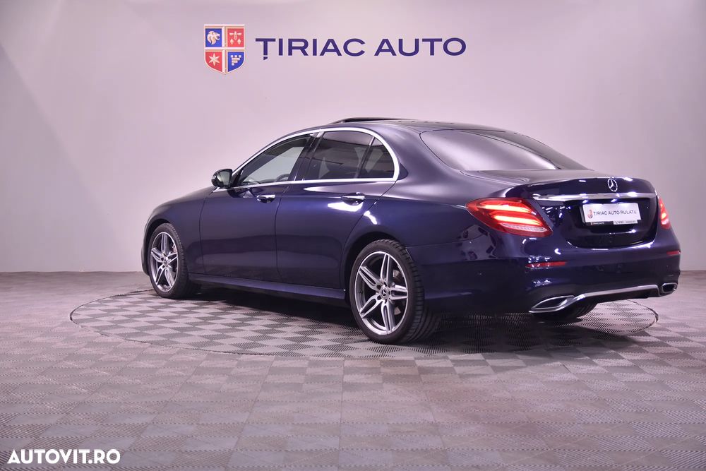 Mercedes-Benz E 220 d 4Matic 9G-TRONIC AMG Line - 3