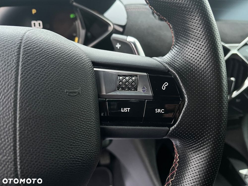 DS Automobiles DS 3 Crossback 1.2 PureTech Performance Line + - 13