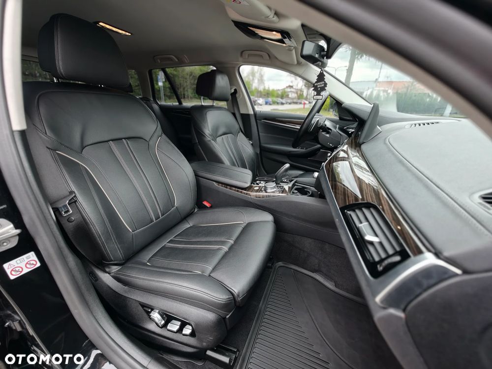 BMW Seria 5 540d xDrive Luxury Line - 20