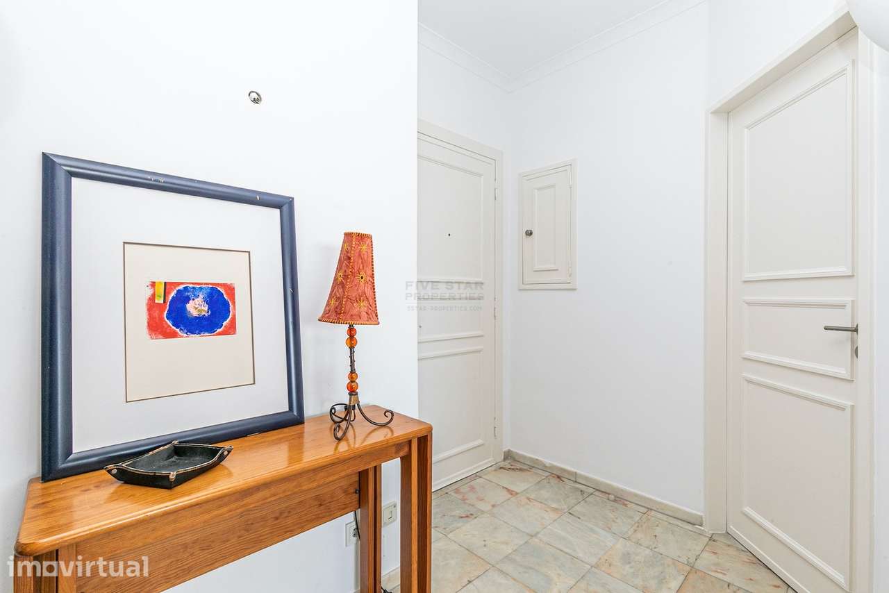Arrendamento Oeiras | T3 Mobilado | Garagem | Quinta do Marquês - Grande imagem: 4/31