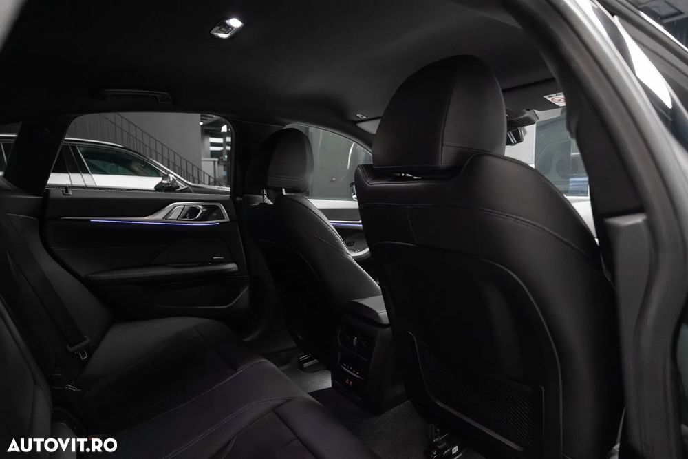 BMW M4 M440i xDrive Gran Coupe - 38