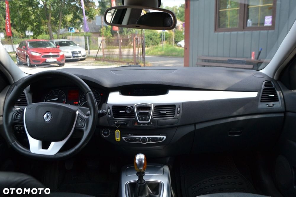 Renault Laguna - 6