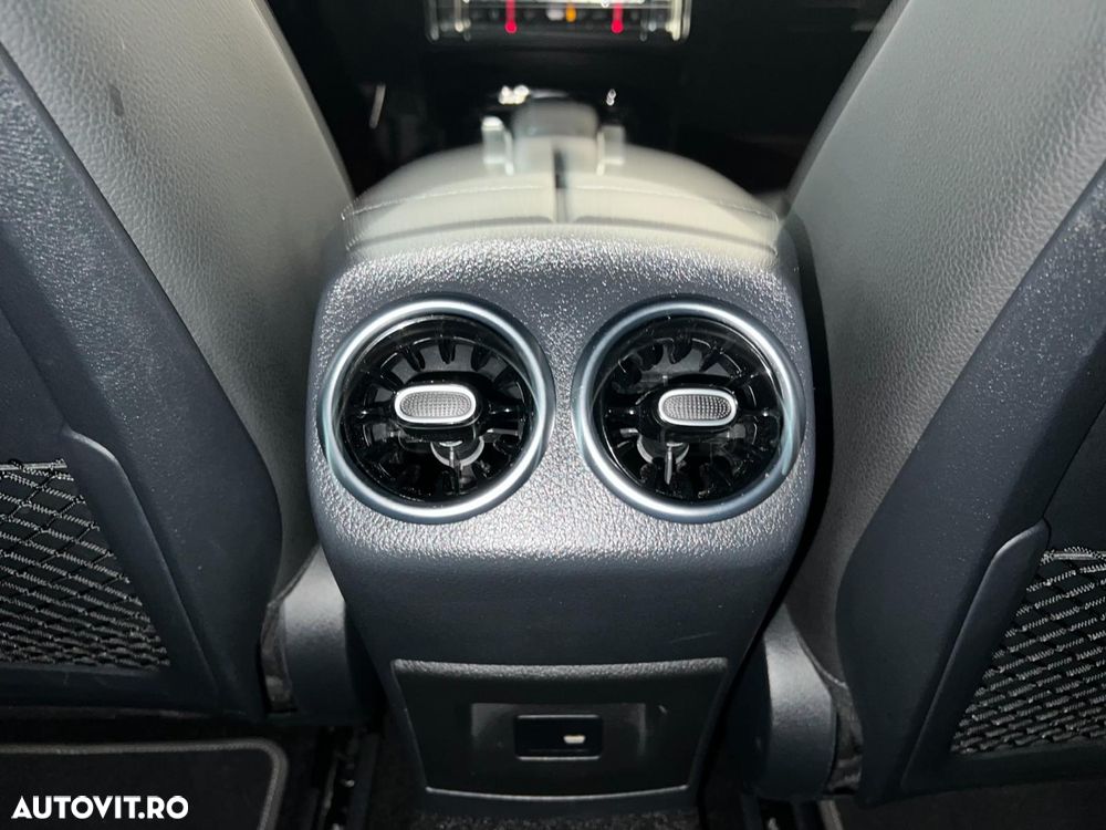 Mercedes-Benz A 250 - 29