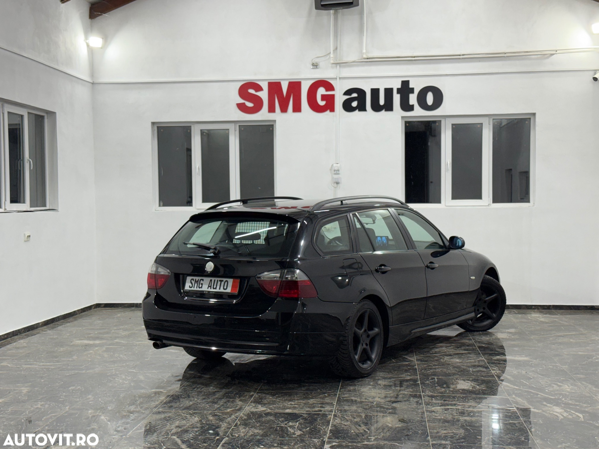 BMW Seria 3 318d Touring - 4