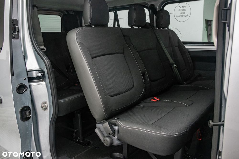 Renault Trafic Kombi L2H1 AT9 2.0 170KM - 9