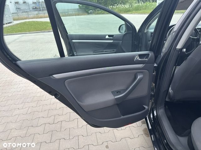 Volkswagen Golf 1.9 TDI Tour - 15