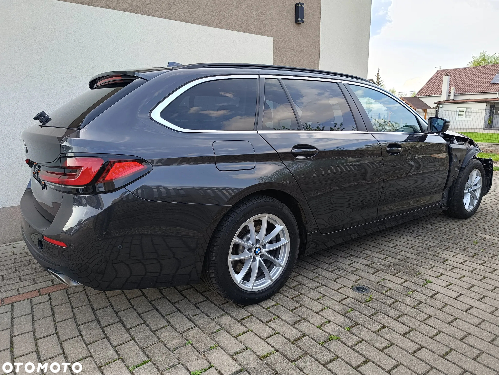BMW Seria 5 520d Touring Sport Line - 17