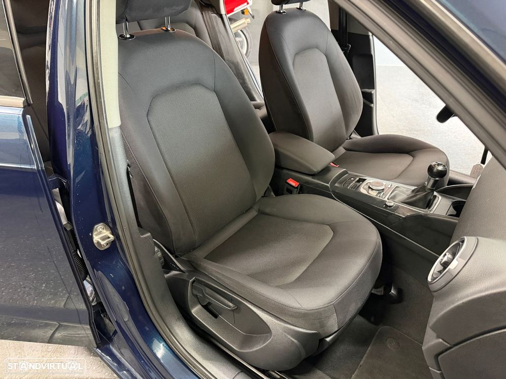 Audi A3 Sportback 1.6 TDI Advance Ultra - 16