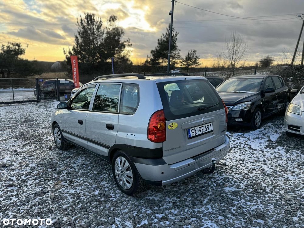 Mitsubishi Space Star 1.6 Family - 4