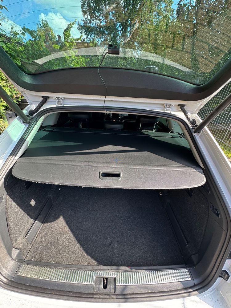 Skoda Superb 2.0 TDI L&K DSG - 20