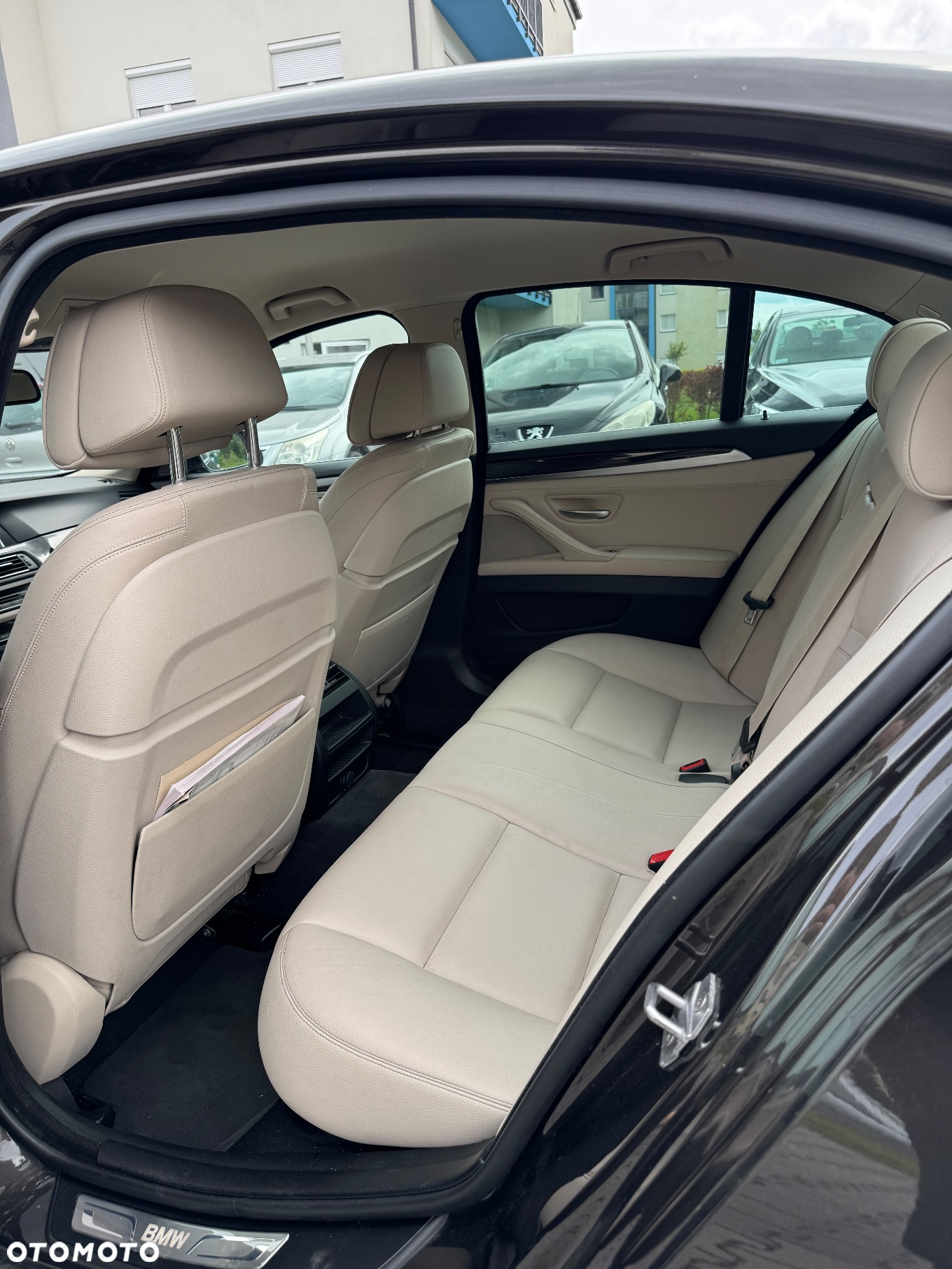 BMW Seria 5 525d xDrive Luxury Line - 10